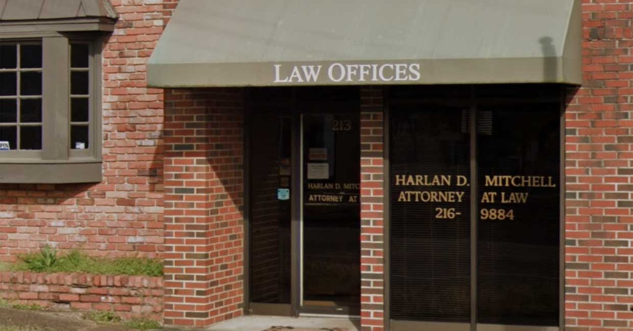 harlan mitchell attorney slider04